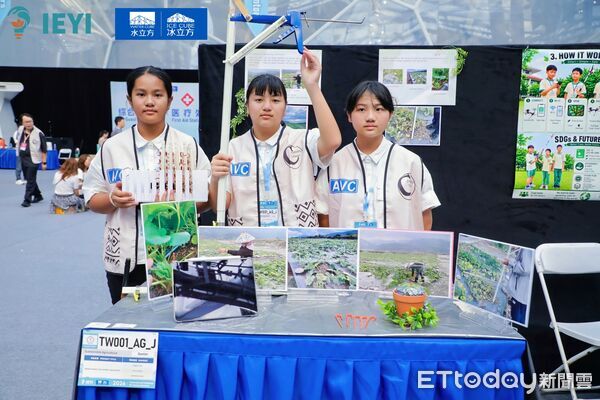 ▲▼玉里國小「健康村動動機」除榮獲社會照護國小組榮譽提名，更獲得義大利特別獎。（圖／花蓮縣政府提供，下同）