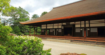 京都名寺祭「禁穿和服」令!受不了遊客擺拍 喊:不是主題樂園