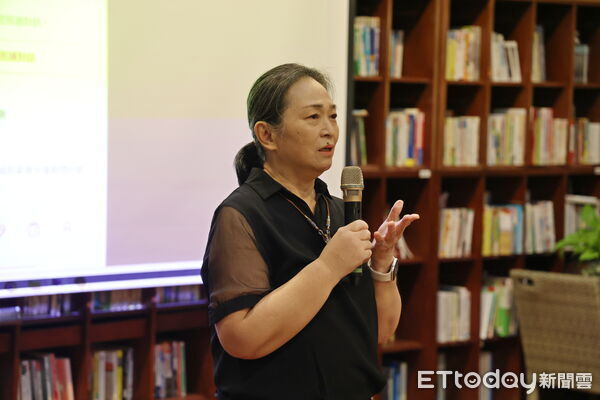 ▲▼花蓮慈院開發出以專業醫療資訊及病人真實問題為基礎的「護理阿難」AI智慧照護平台，並於9月3日正式發表成果。(圖／慈濟醫學中心提供，下同）