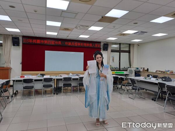 ▲Angela寶7登記參選後出面受訪。（圖／記者楊淑媛攝）
