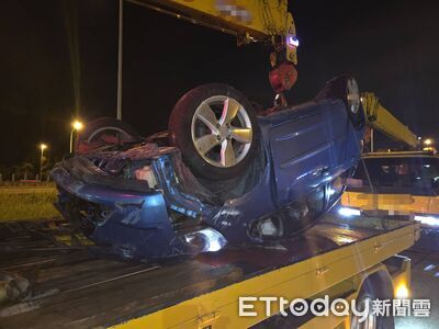 路肩倒車釀大禍！國3竹南段4車連環撞4人送醫　超扯畫面曝