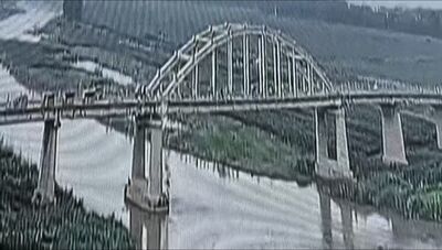 陸男過橋「腳下突現大洞」墜河亡　官方3個月前才開會整改