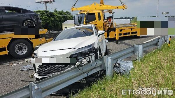▲▼ 國1西螺段發生3車連環撞。(圖/記者游瓊華翻攝)