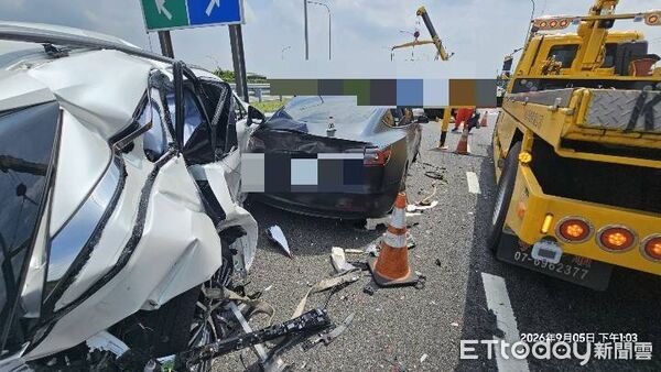 ▲▼ 國1西螺段發生3車連環撞。(圖/記者游瓊華翻攝)