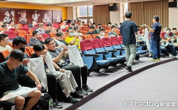 ▲備役役男變身防災即戰力 基隆消防召集172人強化應變量能。（圖／記者郭世賢翻攝）