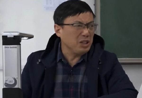 陸名師喊話「取消英語主科地位」 多數人工作後根本用不到