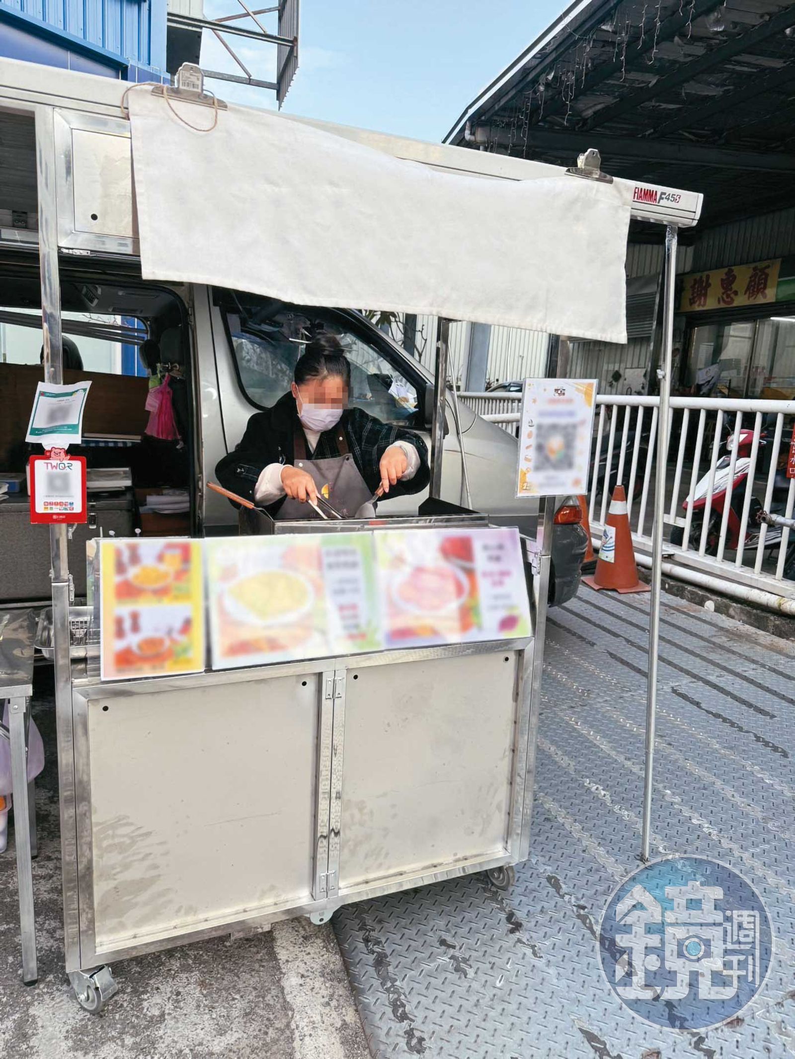 A小姐（圖）在多個縣市經營巡迴餐車，丈夫卻因此被長官誣陷在外兼職。（讀者提供）