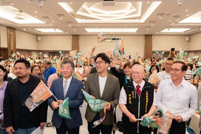 酸蔣萬安面相難看　陳時中：台北剩兒虐「這交響樂有夠難聽」