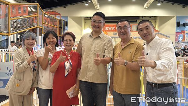 ▲李四川參訪基隆城市建設。（圖／記者郭世賢翻攝）