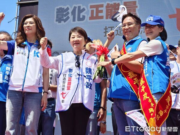 ▲國民黨主席鄭麗文到彰化為縣長候選人魏平政站台。（圖／記者唐詠絮攝）