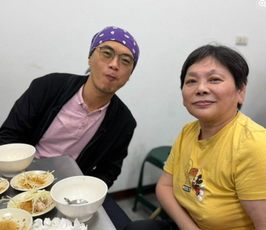 ▲彰化縣長候選人陳重嘉po與媽媽游月霞合照。（圖／翻攝自陳重嘉臉書）