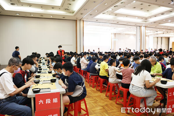 ▲2026年台南市議長盃圍棋錦標賽睽違近10年復辦,吸引約500名棋手齊聚對弈。(記者林東良翻攝,下同)