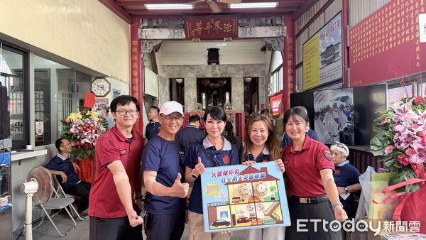 挽袖捐血不忘防火！ 南消前進喜樹慈化亭宣導住警器