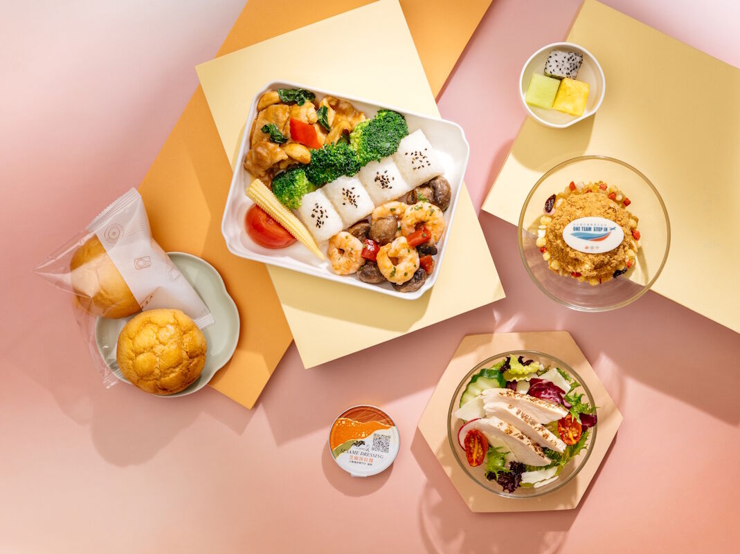 ▲▼華航即日起至10月5日陸續推出亞運限定應援物品。（圖／華航提供）