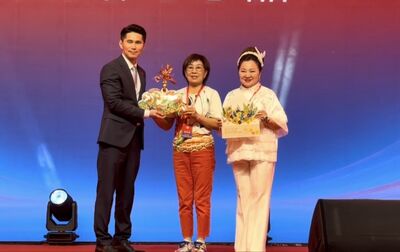 白冰冰、龍千玉50年姊妹出遊 加碼揭林志穎「不老凍齡」秘密