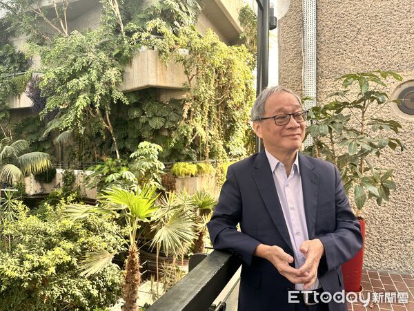 ▲▼文化部長李遠首度拜訪英國，參訪倫敦市中心的「巴比肯藝術中心」（Barbican Centre）。（圖／記者林育綾攝）