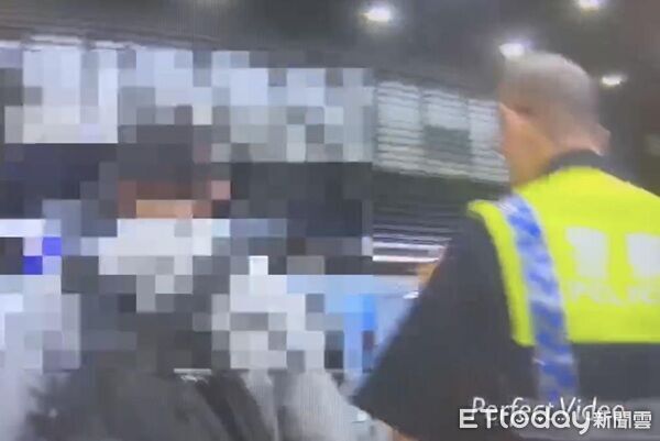 ▲警方認為陳男行為已嚴重影響機場公共秩序，依民用航空法將他驅離。（圖／航警局提供）