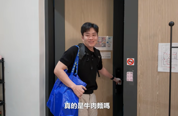 ▲▼Joeman沉寂2週終於回歸　親煮牛肉麵吐心聲。（圖／翻攝自YouTube／Joeman）