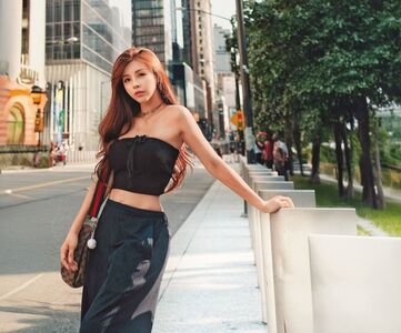 爆熱戀芝麻街美語代理商富二代！林倪安飛紐約追愛 道奇主場合照超閃