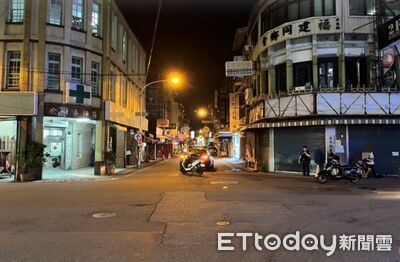 屏東市路口自小客車撞機車 騎士與乘客擦挫傷送醫