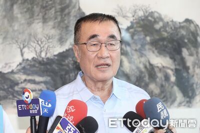 蘇巧慧稱遭藍攻因選情好 李四川酸好笑:別找側翼罵我就阿彌陀佛