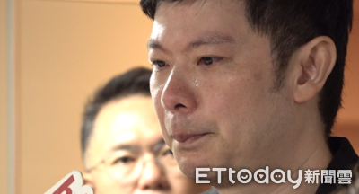 影/李柏毅大爆哭7度鞠躬道歉! 8分鐘解釋吼醫護爭議一次看