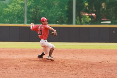桃園盃／前3局還是1比0！重慶第4局狂灌12分　13比0扣倒韓國培材
