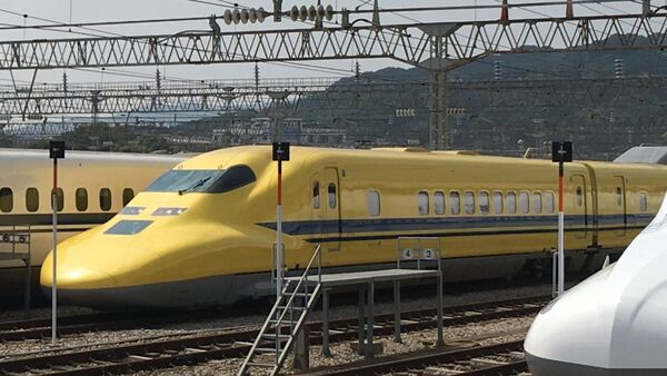 ▲▼新幹線軌道檢查車「黃色醫生（Doctor Yellow）」。（圖／ドクターイエロー.com）