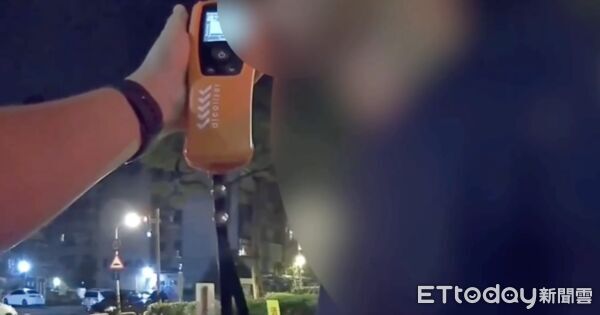 ▲▼泌尿科醫師喝完酒趕回醫院，途中遭警方攔查酒測。（圖／記者邱中岳翻攝）