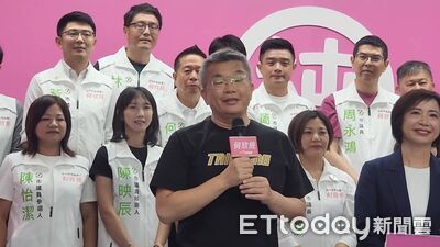 聯手小英助陣何欣純 台中隊就位!蔡其昌大酸江啟臣隱形人