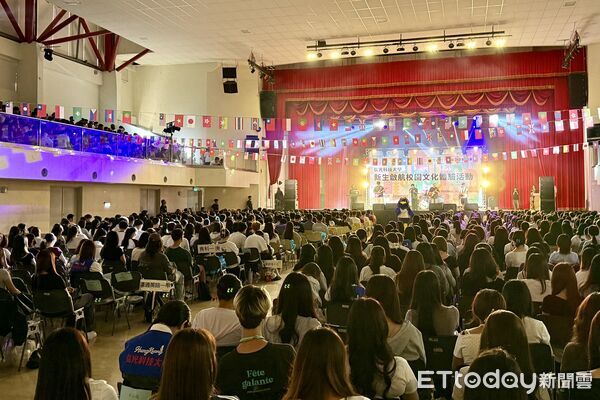 ▲弘光科大115學年度新生啟航活動登場，3,879名新生展開大學生活，校方透過夢想上傳及校園體驗帶領新生探索未來。（圖／記者游瓊華翻攝）