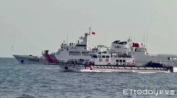 ▲▼4艘中國海警船侵擾金門限制水域遭海巡一對一併航驅離。（圖／海巡署金馬澎分署提供）