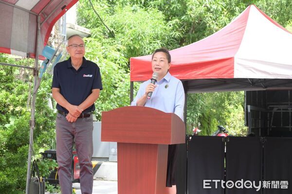 ▲▼有限責任台灣第二照顧服務勞動合作社「長照暨家庭支持育成中心」開幕剪綵暨揭牌儀式。（圖／花蓮縣政府提供，下同）