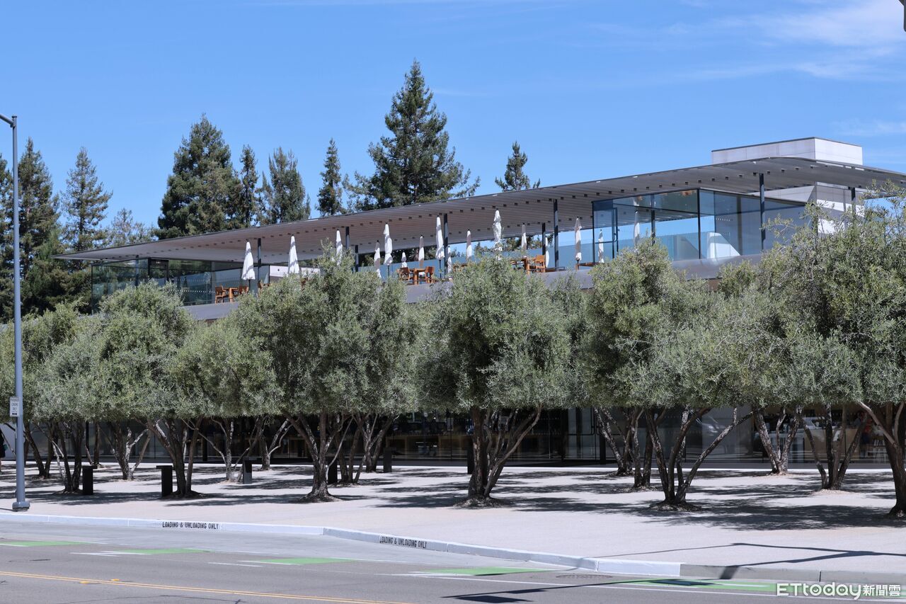 ▲▼   Apple Park,Apple event,Apple Park Visitor Center,蘋果,訪客中心          。（圖／記者蘇晟彥攝）