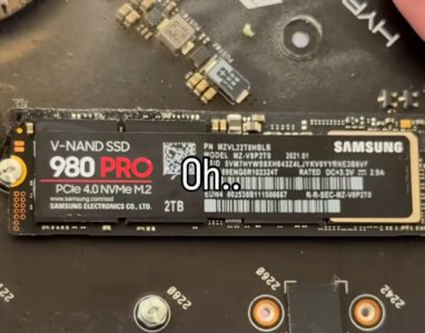 跳蚤市場花900元買擴充卡!拆開驚見3顆三星SSD 總價上看4萬元