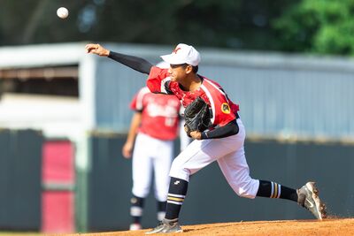 桃園盃/郭彥鈞71球完封光明!7局6K僅挨1安 率民德2比0奪勝