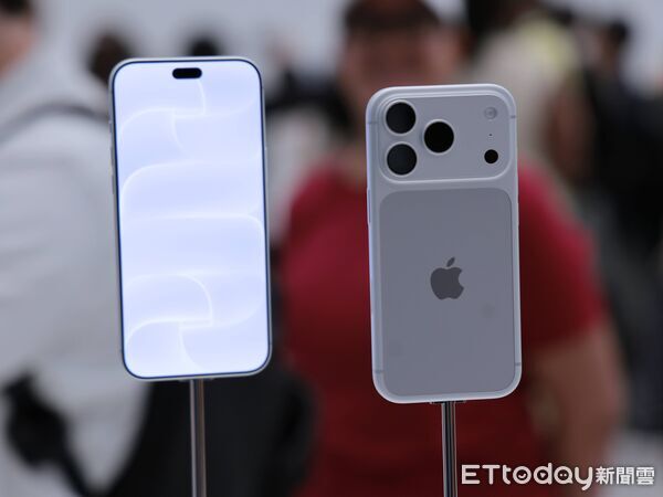 ▲▼   iPhone18,iPhone Duo,iPhoneDuo,iPhone 18 Pro,ProMax,蘋果       。（圖／記者蘇晟彥攝）