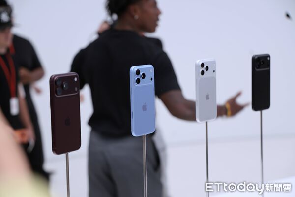 ▲▼   iPhone18,iPhone Duo,iPhoneDuo,iPhone 18 Pro,ProMax,蘋果       。（圖／記者蘇晟彥攝）