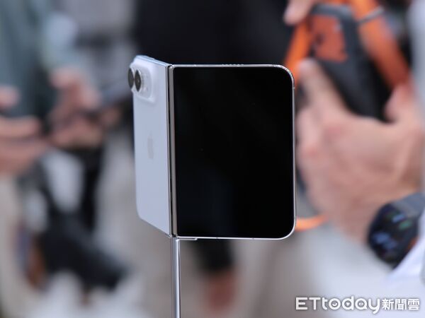 �ձ�һƬ������iPhone�۵����ȱ��仹��