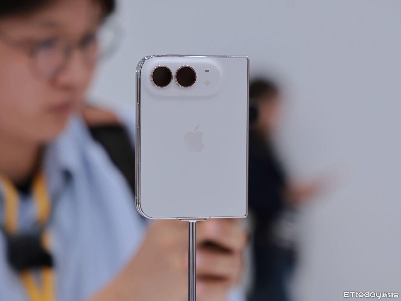 ▲▼      iPhone18,iPhone Duo       。（圖／記者蘇晟彥攝）