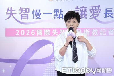 抱中風母紅綠燈口下車…楊貴媚遭警嗆「你家的事」 哽咽還原過程