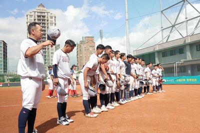 桃園盃/7投車輪戰聯手!新銳全日本隊4局灌3分 5比2退美濃