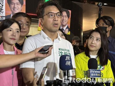 石牌商城掃街湧人潮　沈伯洋心繫中山區民宅地基下陷：居民安全優先
