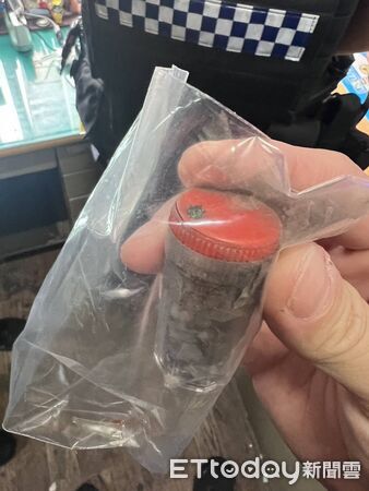 ▲▼高雄「喪屍菸油男」自製鋼珠彈炸高中 校園驚傳爆炸聲下場慘了。(圖/記者賴文萱翻攝)