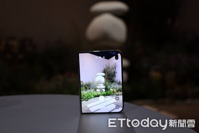 看完 iPhone Duo 發表無感？三星 Galaxy Z Fold8 摺疊機買氣反增 10%