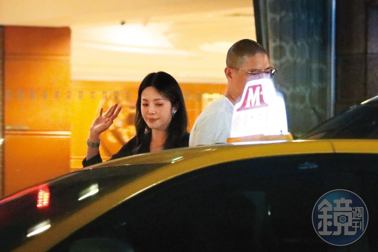 蔣友柏求婚成功！　火辣未婚妻身分曝光「留澳5年就升特助」