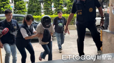 快訊／女槍手落網！送抵分局「搓手發抖」…上樓梯腿軟險跌倒