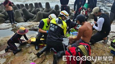 快訊／北海岸蝙蝠洞潛水客溺水！友拉他上岸CPR　送醫仍不治