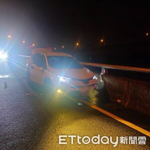 國5深夜離奇車禍！轎車撞護欄　駕駛墜8米高橋下喪命