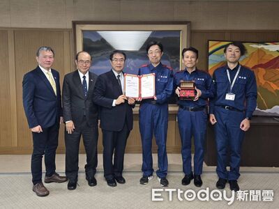 台南愛心跨海挺熊本! 黃偉哲轉交5500萬日圓善款助災區重建